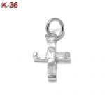 Srebrny krzyżyk z cyrkoniami K-36